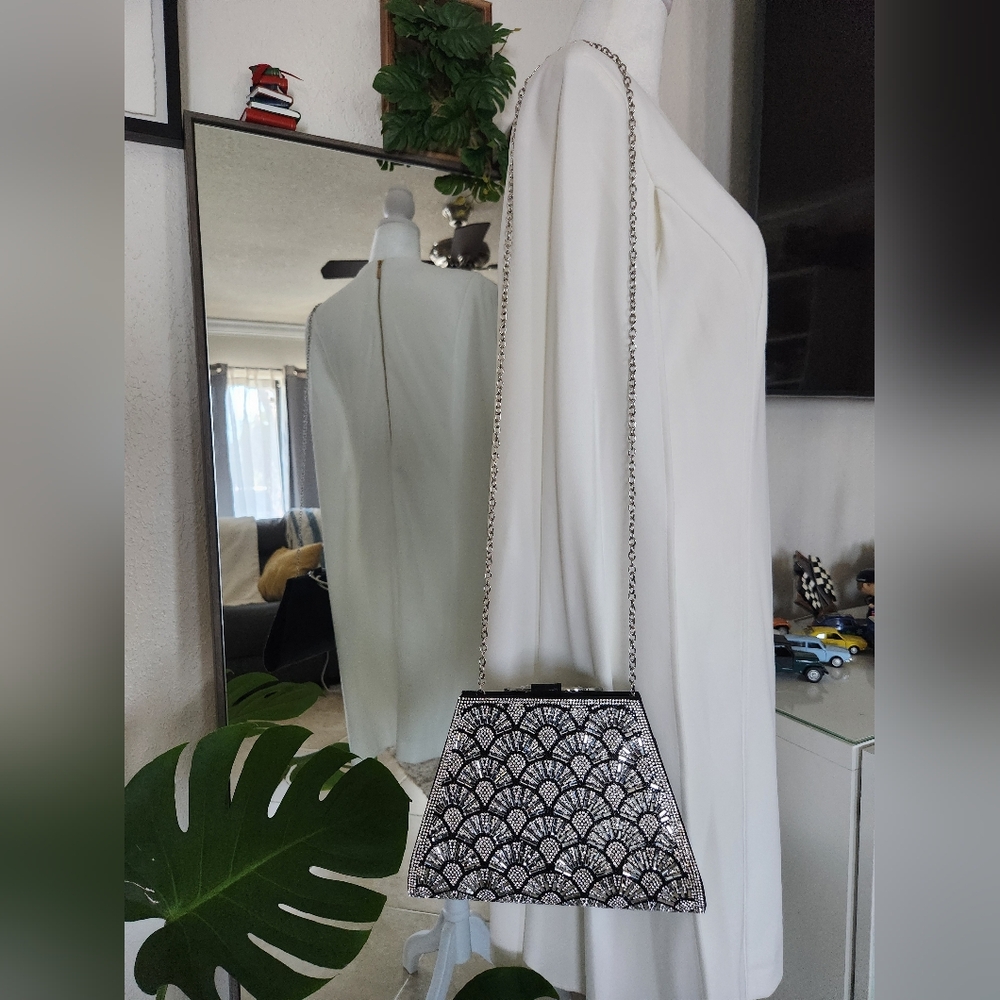 Elegant Black Patterned Women's Bag